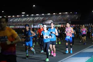 BIB: 40503, 400, 44474
                            <button type="button" onclick="openModal(10578576)" class="btn btn-primary btn-sm float-right btn-popup" data-toggle="modal" data-target=".modal-high-quality">
                        <i class="fas fa-shopping-cart"></i> Add to Cart
                    </button>
                                            <button type="button" onclick="isThisMe(10578576, true)" class="btn btn-success btn-sm float-right btn-popup btn-isme hidden" data-toggle="tooltip" data-placement="bottom" title="นี่คือรูปของคุณใช่ไหม คลิกที่นี่เพื่อเอาเข้าอัลบั้ม">
                        <i class="fas fa-plus"></i> Add to album
                    </button>
                    <button type="button" onclick="isThisMe(10578576, false)" class="btn btn-warning btn-sm float-right btn-popup btn-isnotme hidden">
                        <i class="fas fa-ban"></i> Remove from album
                    </button>